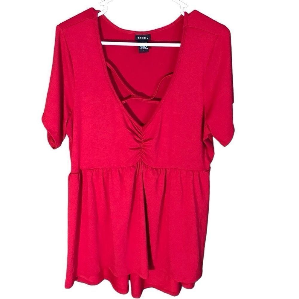 Torrid Short sleeve Red top shirt women’s plus Size 2 = 2X valentines
